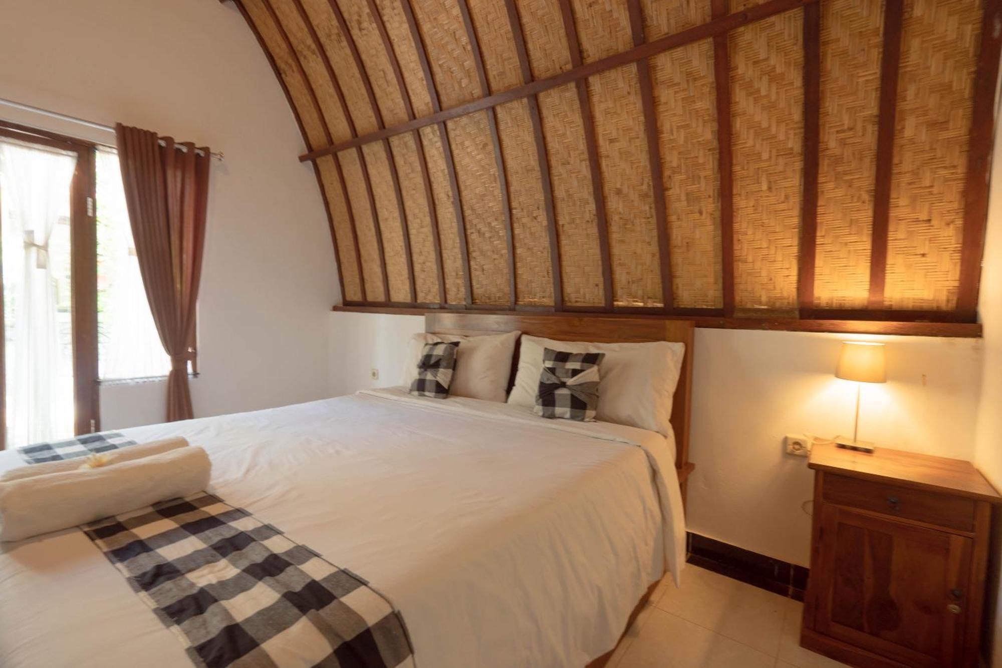 Ratu Cottage By Ourstory Travels Batununggul Exterior photo