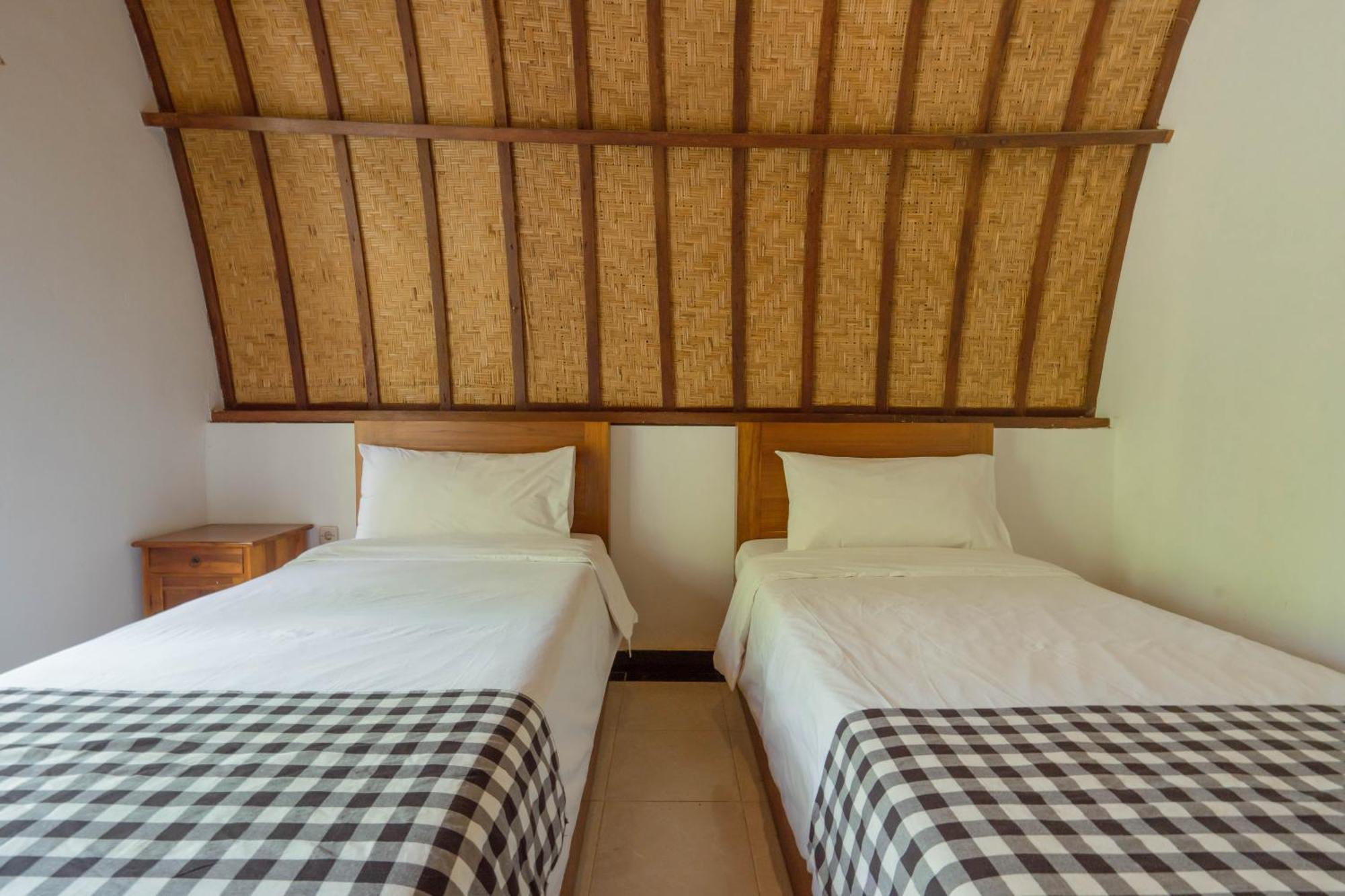Ratu Cottage By Ourstory Travels Batununggul Exterior photo