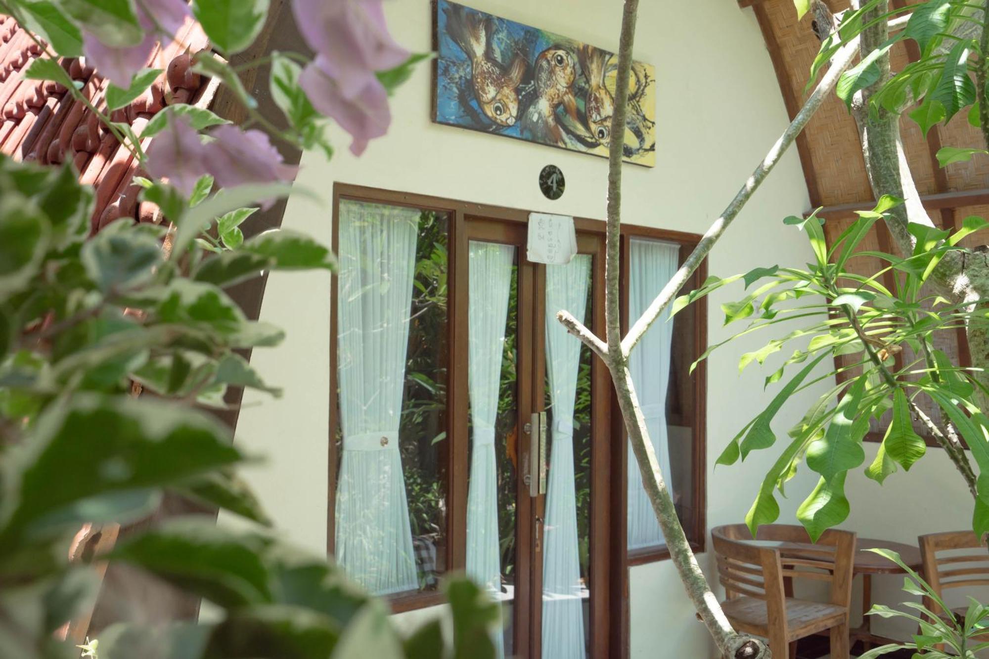 Ratu Cottage By Ourstory Travels Batununggul Exterior photo